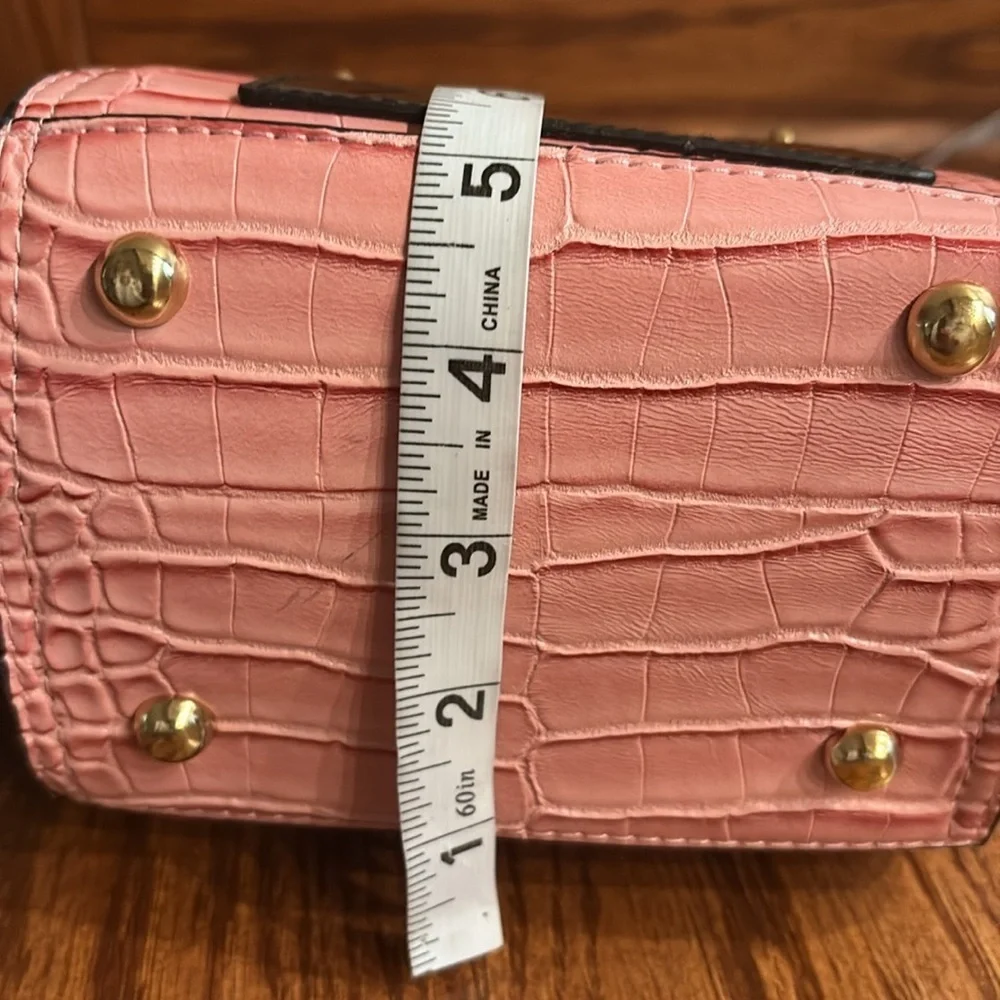 Pink SASSY CHIC LADY Bag with Face Design Adjustable size and crossbody handle